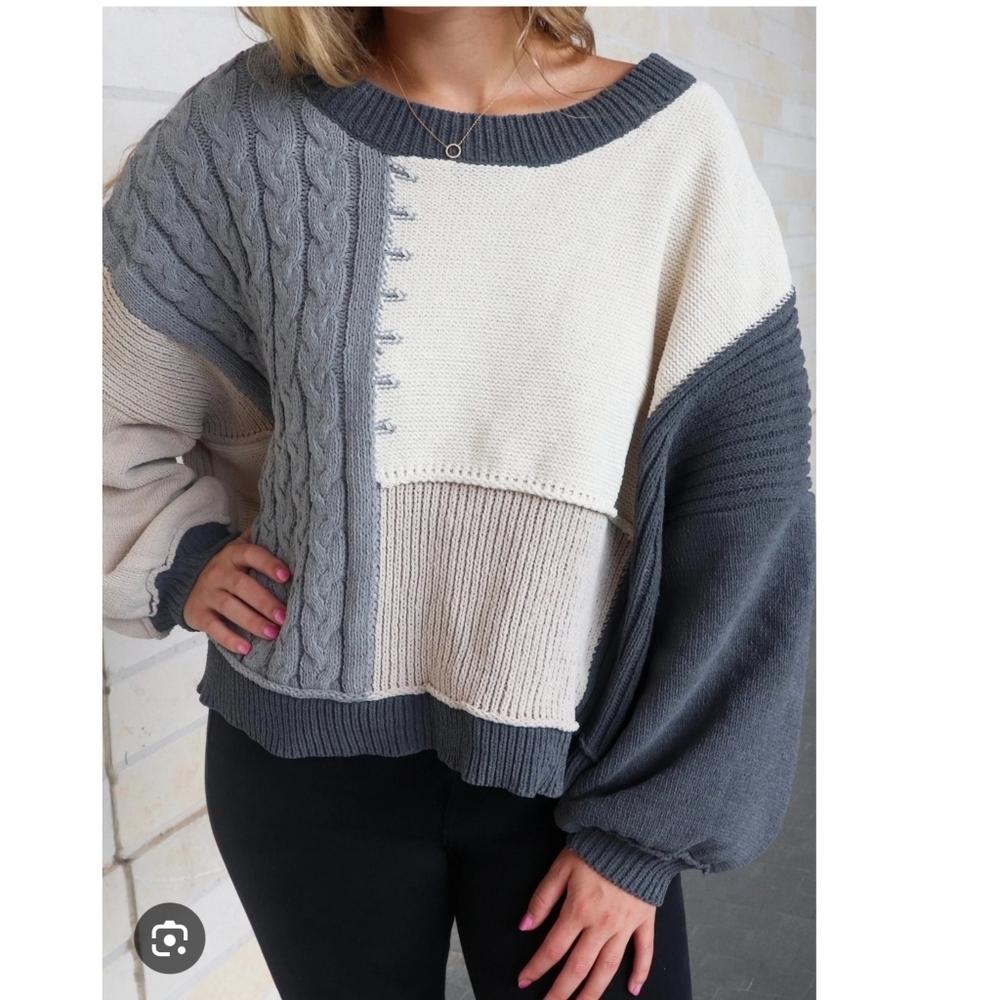 BY THE RIVER COZY LIFE OVERSIZED CHUNKYY KNIT TIE BACK BOHO SWEATER MEDIUM EUC